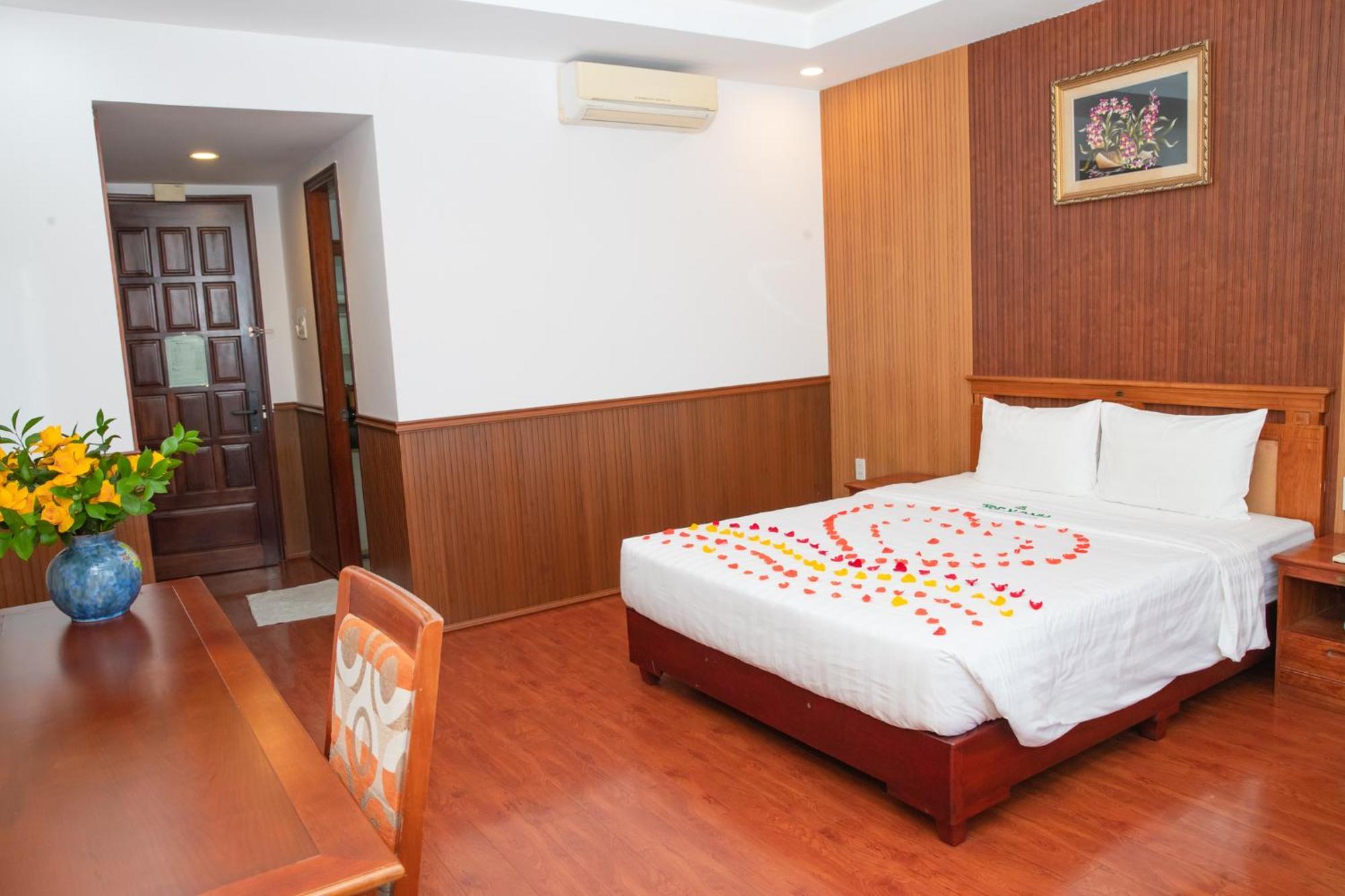 Tre Xanh Hotel Pleiku Exterior photo